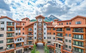 The Lodge At Mountaineer Square Reviews 4*